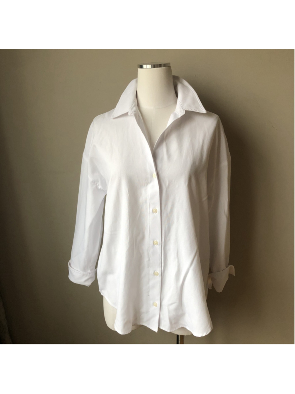 Zara crisp white button down oversized shirt XS